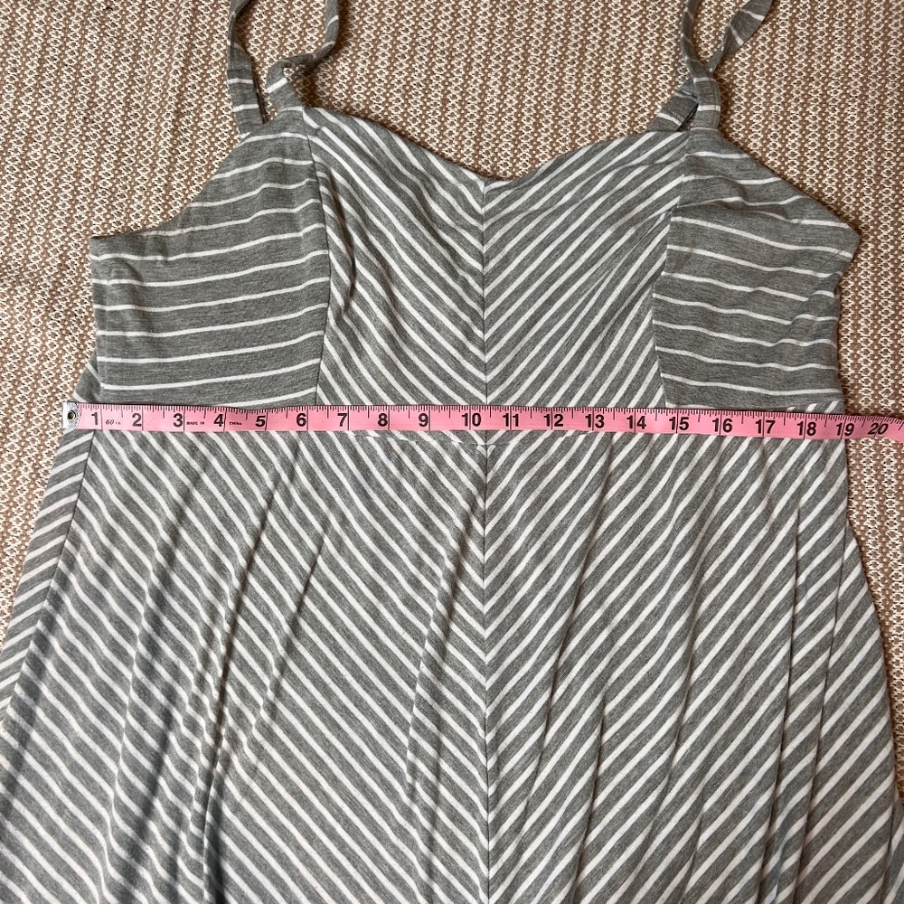 Torrid Gray Striped High Low Maxi Dress Size 2(2XL) - Picture 8 of 10